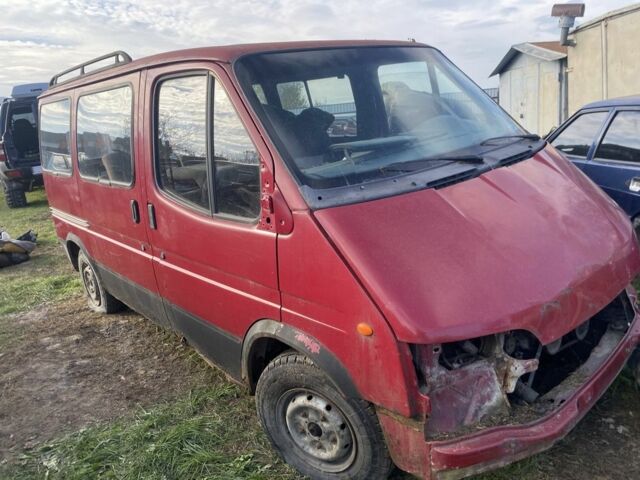 Форд Транзит 1995 в Надворной на Automoto.ua Красный Форд Транзит, объемом двигателя 2.5 л и пробегом 350 тыс. км за 700 $, фото 1 на Automoto.ua