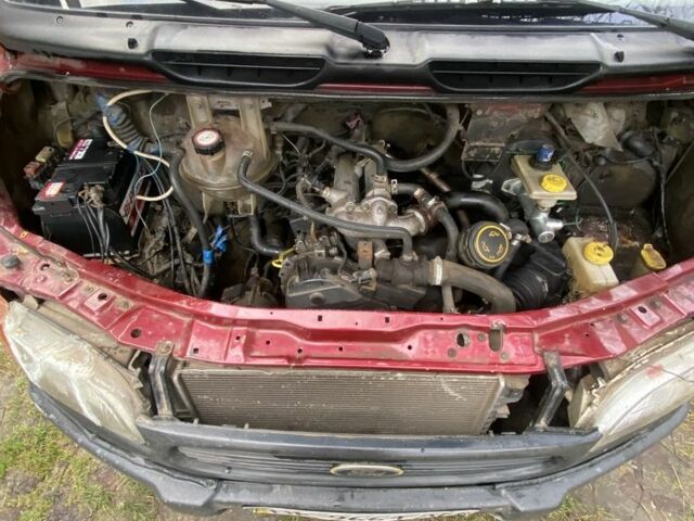 Красный Форд Транзит, объемом двигателя 2.5 л и пробегом 400 тыс. км за 1300 $, фото 7 на Automoto.ua