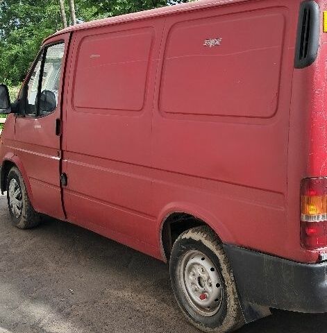 Красный Форд Транзит, объемом двигателя 2.5 л и пробегом 200 тыс. км за 1300 $, фото 2 на Automoto.ua