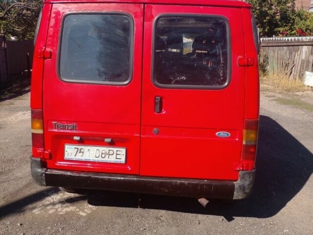 Червоний Форд Транзит, об'ємом двигуна 2.5 л та пробігом 320 тис. км за 1700 $, фото 2 на Automoto.ua