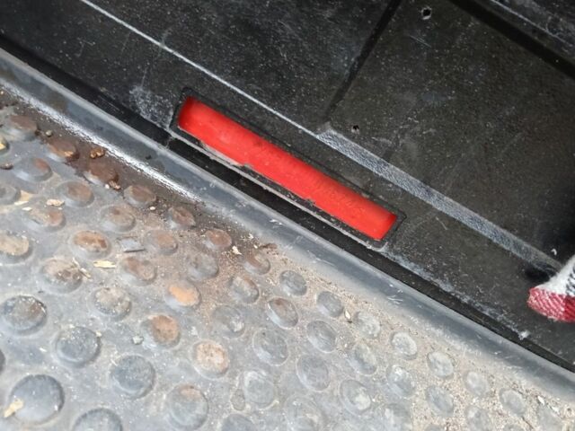 Червоний Форд Транзит, об'ємом двигуна 2.5 л та пробігом 400 тис. км за 1700 $, фото 4 на Automoto.ua