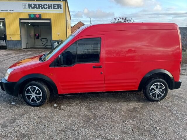 Красный Форд Транзит, объемом двигателя 1.8 л и пробегом 333 тыс. км за 2600 $, фото 7 на Automoto.ua