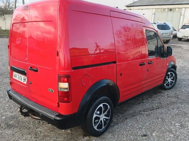 Красный Форд Транзит, объемом двигателя 1.8 л и пробегом 333 тыс. км за 2600 $, фото 4 на Automoto.ua