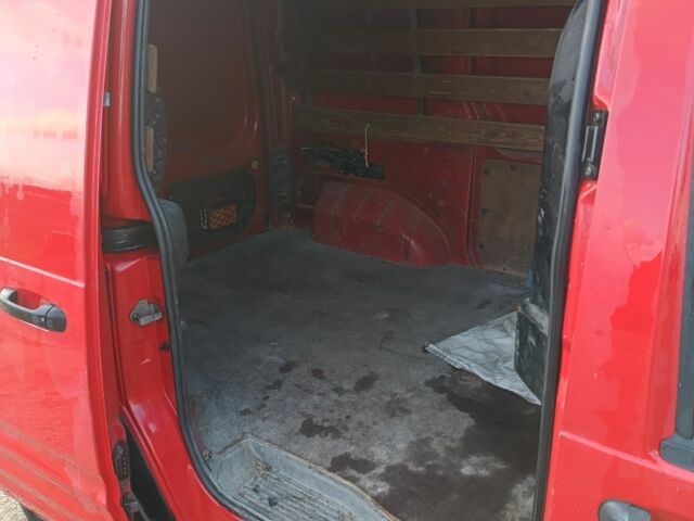 Красный Форд Транзит, объемом двигателя 1.8 л и пробегом 333 тыс. км за 2600 $, фото 13 на Automoto.ua
