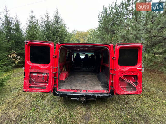 Червоний Форд Транзит, об'ємом двигуна 0 л та пробігом 286 тис. км за 2300 $, фото 11 на Automoto.ua