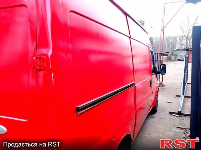 Червоний Форд Транзит, об'ємом двигуна 2 л та пробігом 100 тис. км за 4200 $, фото 1 на Automoto.ua