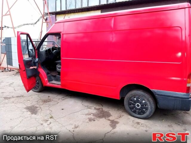 Червоний Форд Транзит, об'ємом двигуна 2 л та пробігом 100 тис. км за 4200 $, фото 2 на Automoto.ua