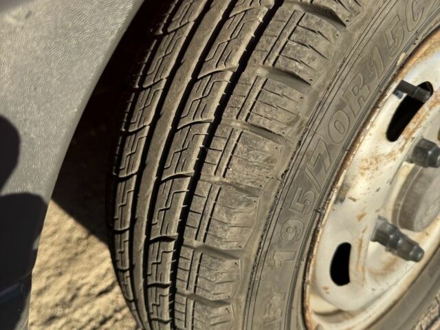 Червоний Форд Транзит, об'ємом двигуна 2.5 л та пробігом 404 тис. км за 5800 $, фото 19 на Automoto.ua