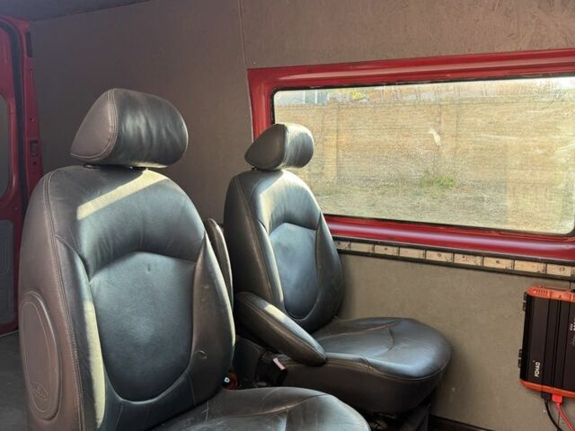 Червоний Форд Транзит, об'ємом двигуна 2.5 л та пробігом 404 тис. км за 5800 $, фото 10 на Automoto.ua