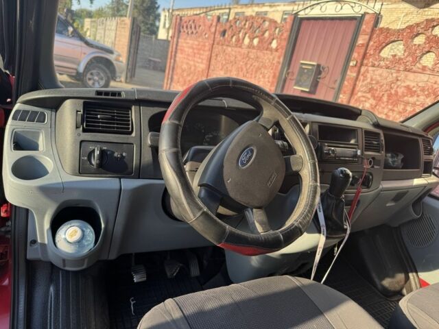 Червоний Форд Транзит, об'ємом двигуна 2.5 л та пробігом 404 тис. км за 5800 $, фото 16 на Automoto.ua