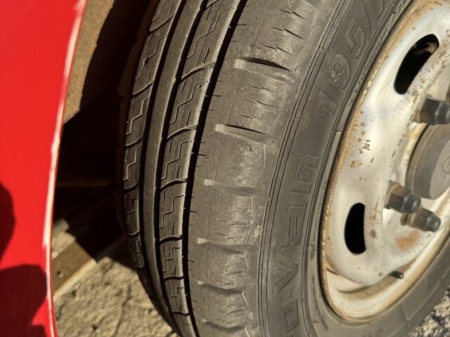 Червоний Форд Транзит, об'ємом двигуна 2.5 л та пробігом 404 тис. км за 5800 $, фото 18 на Automoto.ua