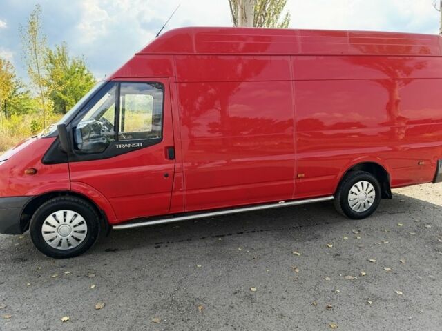 Красный Форд Транзит, объемом двигателя 2.4 л и пробегом 1000 тыс. км за 6800 $, фото 2 на Automoto.ua