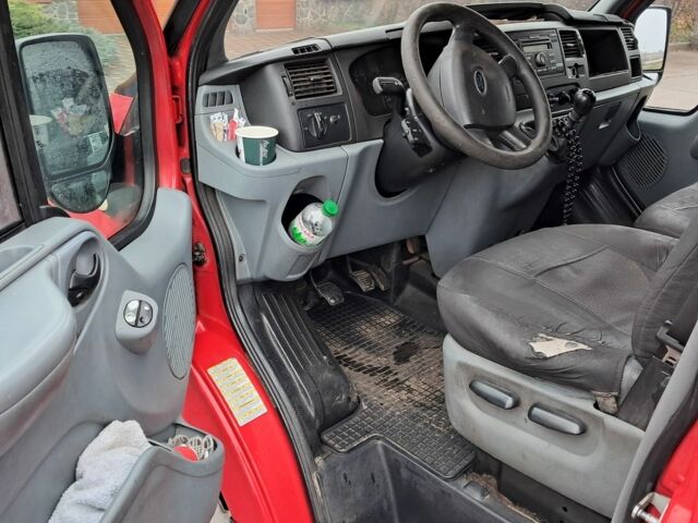 Червоний Форд Транзит, об'ємом двигуна 2.4 л та пробігом 388 тис. км за 11500 $, фото 6 на Automoto.ua