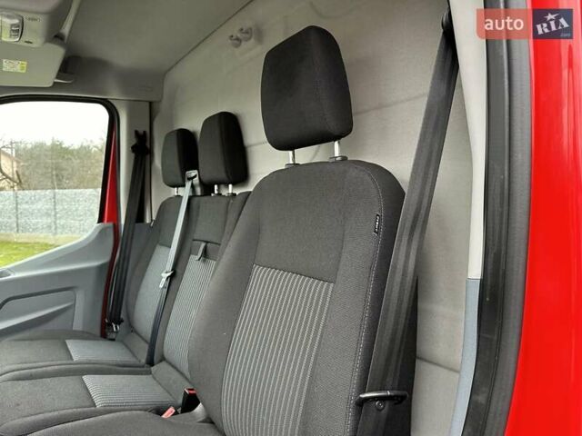 Красный Форд Транзит, объемом двигателя 2 л и пробегом 229 тыс. км за 16200 $, фото 58 на Automoto.ua