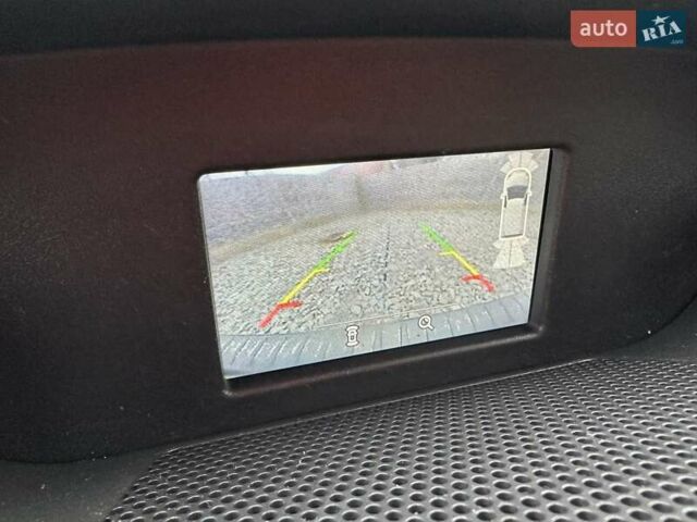 Красный Форд Транзит, объемом двигателя 2 л и пробегом 229 тыс. км за 16200 $, фото 77 на Automoto.ua