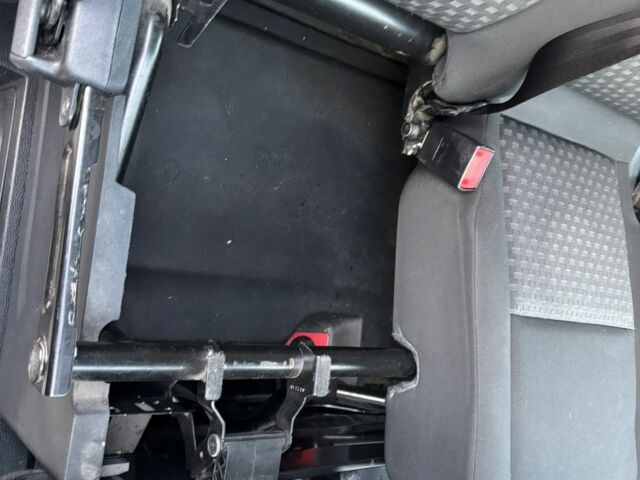 Червоний Форд Транзит, об'ємом двигуна 2 л та пробігом 211 тис. км за 16300 $, фото 18 на Automoto.ua