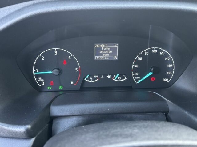 Червоний Форд Транзит, об'ємом двигуна 2 л та пробігом 211 тис. км за 16300 $, фото 14 на Automoto.ua