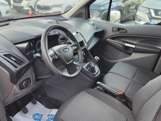 Червоний Форд Транзит, об'ємом двигуна 1.5 л та пробігом 68 тис. км за 15500 $, фото 19 на Automoto.ua