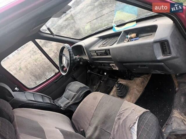 Червоний Форд Транзит, об'ємом двигуна 2.5 л та пробігом 540 тис. км за 1200 $, фото 4 на Automoto.ua