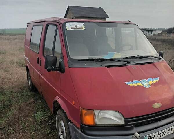 Червоний Форд Транзит, об'ємом двигуна 2.5 л та пробігом 540 тис. км за 1200 $, фото 1 на Automoto.ua