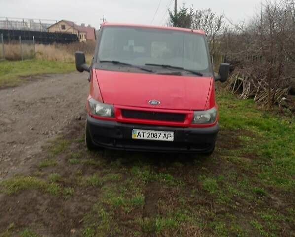 Красный Форд Транзит, объемом двигателя 0 л и пробегом 200 тыс. км за 2000 $, фото 1 на Automoto.ua