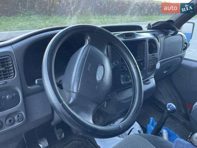 Красный Форд Транзит, объемом двигателя 2 л и пробегом 377 тыс. км за 3333 $, фото 8 на Automoto.ua