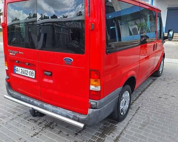 Красный Форд Транзит, объемом двигателя 2 л и пробегом 300 тыс. км за 6700 $, фото 1 на Automoto.ua
