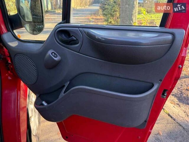 Червоний Форд Транзит, об'ємом двигуна 2 л та пробігом 321 тис. км за 7390 $, фото 18 на Automoto.ua