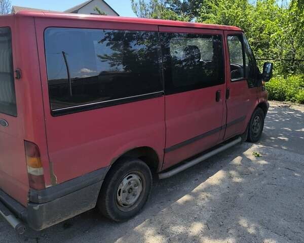 Красный Форд Транзит, объемом двигателя 2 л и пробегом 333 тыс. км за 2700 $, фото 2 на Automoto.ua