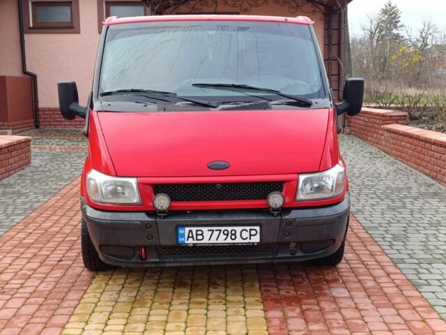Красный Форд Транзит, объемом двигателя 2 л и пробегом 334 тыс. км за 3750 $, фото 6 на Automoto.ua