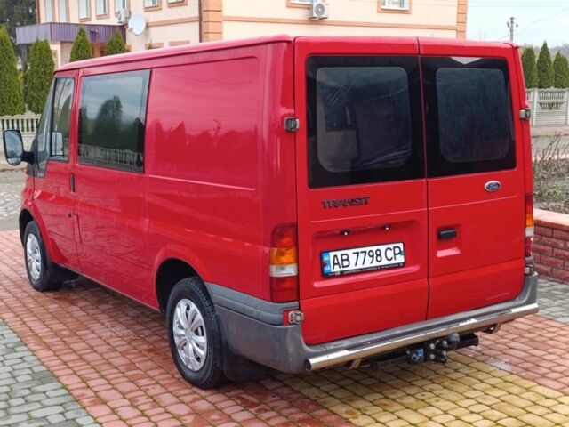 Красный Форд Транзит, объемом двигателя 2 л и пробегом 334 тыс. км за 3750 $, фото 3 на Automoto.ua