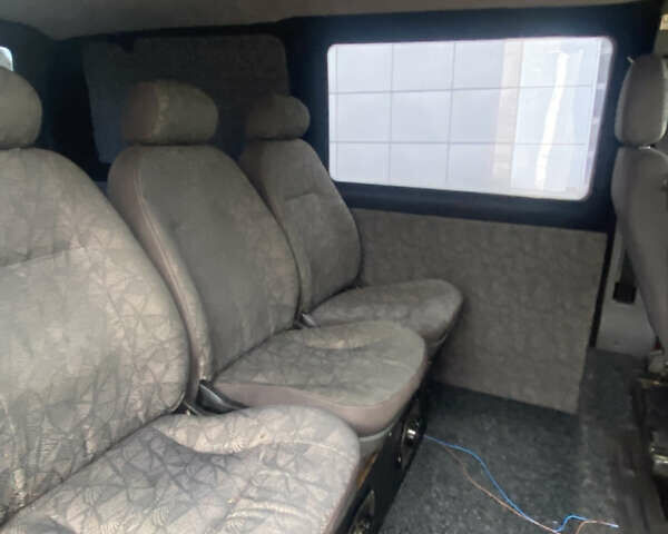 Красный Форд Транзит, объемом двигателя 2 л и пробегом 270 тыс. км за 5799 $, фото 28 на Automoto.ua