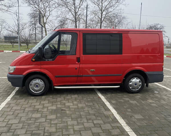 Красный Форд Транзит, объемом двигателя 2 л и пробегом 270 тыс. км за 5799 $, фото 3 на Automoto.ua