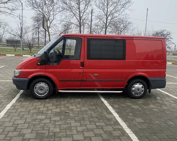 Красный Форд Транзит, объемом двигателя 2 л и пробегом 270 тыс. км за 5799 $, фото 4 на Automoto.ua