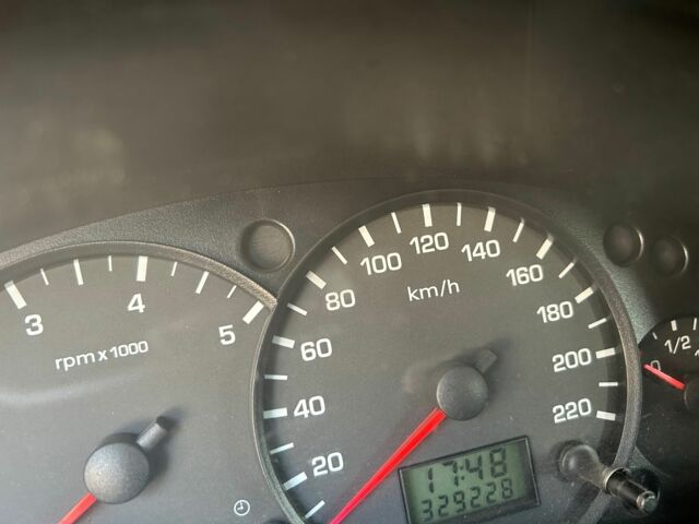 Червоний Форд Транзит, об'ємом двигуна 1.8 л та пробігом 320 тис. км за 4300 $, фото 11 на Automoto.ua