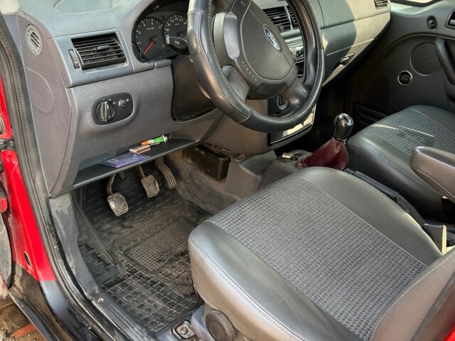 Червоний Форд Транзит, об'ємом двигуна 1.8 л та пробігом 320 тис. км за 4300 $, фото 9 на Automoto.ua