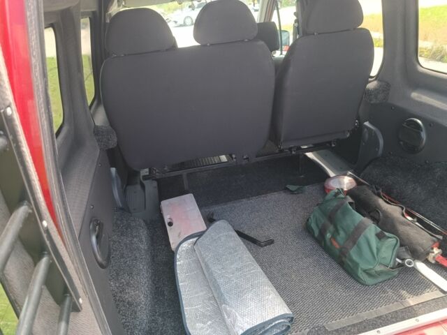 Красный Форд Транзит, объемом двигателя 1.8 л и пробегом 113 тыс. км за 4800 $, фото 13 на Automoto.ua