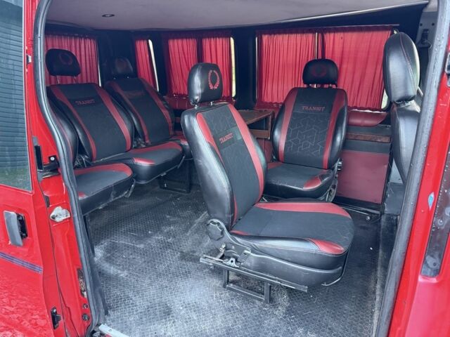 Красный Форд Транзит, объемом двигателя 2.2 л и пробегом 212 тыс. км за 4900 $, фото 6 на Automoto.ua