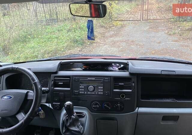 Червоний Форд Транзит, об'ємом двигуна 2.2 л та пробігом 351 тис. км за 6000 $, фото 15 на Automoto.ua