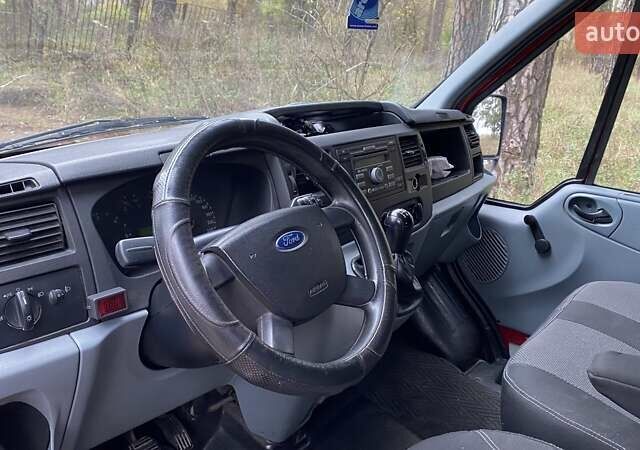 Червоний Форд Транзит, об'ємом двигуна 2.2 л та пробігом 351 тис. км за 6000 $, фото 10 на Automoto.ua