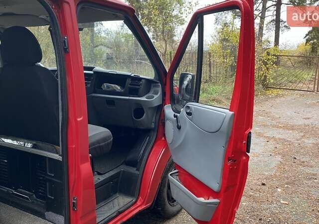 Червоний Форд Транзит, об'ємом двигуна 2.2 л та пробігом 351 тис. км за 6000 $, фото 12 на Automoto.ua