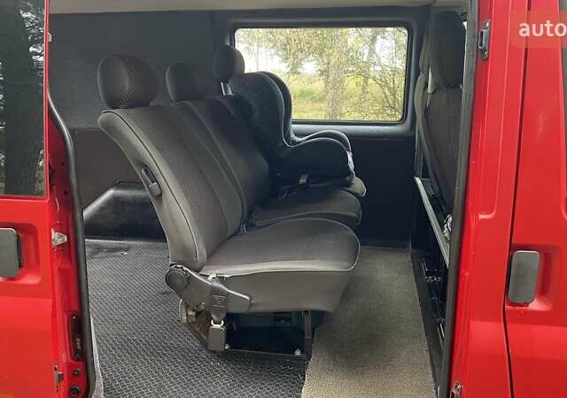 Червоний Форд Транзит, об'ємом двигуна 2.2 л та пробігом 351 тис. км за 6000 $, фото 11 на Automoto.ua