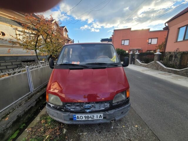 Форд Транзит 1998 у Ужгороді на Automoto.ua Червоний Форд Транзит, об'ємом двигуна 2.5 л та пробігом 200 тис. км за 9500 $, фото 4 на Automoto.ua
