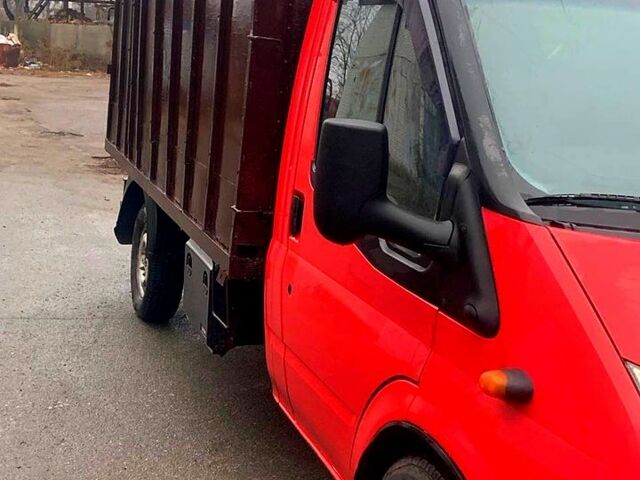 Красный Форд Транзит, объемом двигателя 2.4 л и пробегом 363 тыс. км за 10300 $, фото 2 на Automoto.ua