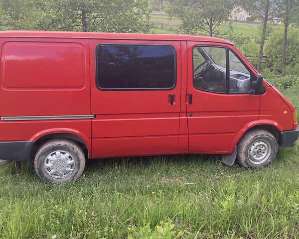 Красный Форд Транзит, объемом двигателя 2.5 л и пробегом 420 тыс. км за 3800 $, фото 10 на Automoto.ua