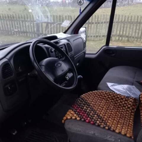 Красный Форд Транзит, объемом двигателя 2 л и пробегом 273 тыс. км за 3800 $, фото 3 на Automoto.ua