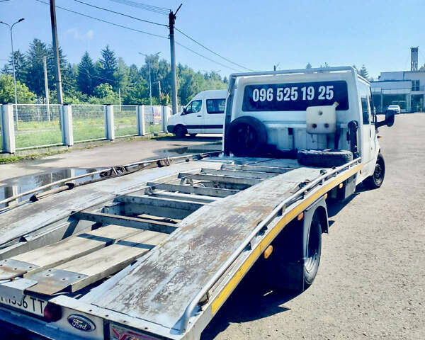 Форд Транзит, объемом двигателя 2.5 л и пробегом 200 тыс. км за 9999 $, фото 3 на Automoto.ua