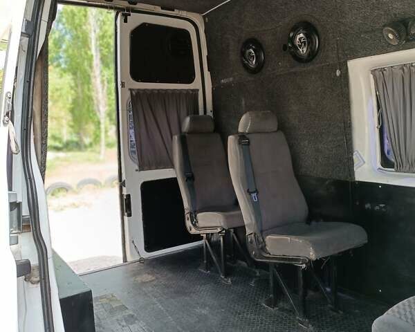 Форд Транзит, объемом двигателя 2.2 л и пробегом 397 тыс. км за 7800 $, фото 11 на Automoto.ua