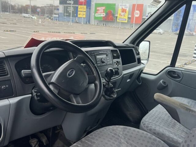 Форд Транзит, объемом двигателя 0 л и пробегом 0 тыс. км за 8000 $, фото 4 на Automoto.ua