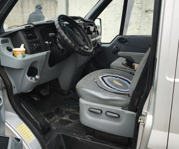 Форд Транзит, объемом двигателя 0 л и пробегом 0 тыс. км за 11000 $, фото 5 на Automoto.ua